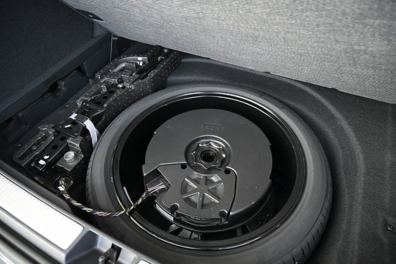 Volkswagen Passat 29 of 30
