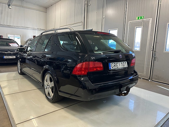 Saab 9-5 5 of 5