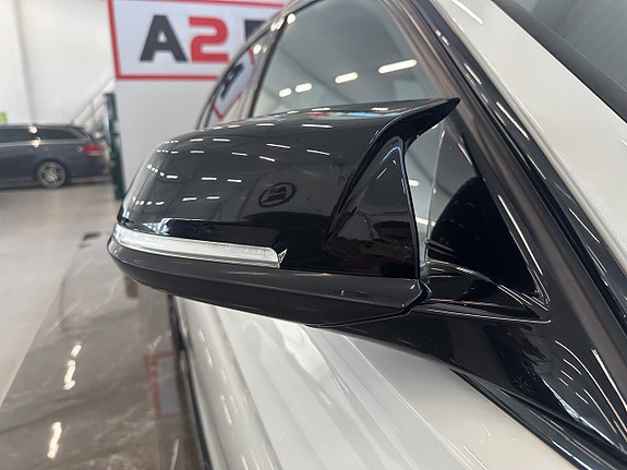 BMW 320d 9 of 24