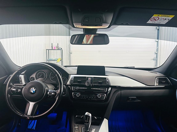BMW 320d 16 of 24