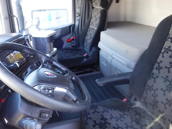 Scania R 410 B6x2*4NB Lastväxlare 775.000 + moms 11 of 11