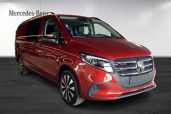 Mercedes-Benz eVito Tourer 3 of 5