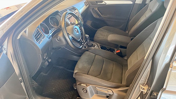 Volkswagen Tiguan 7 of 17