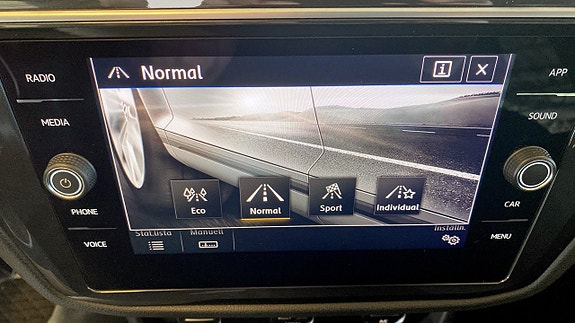 Volkswagen Tiguan 15 of 17