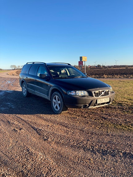 Volvo XC70 4 of 9