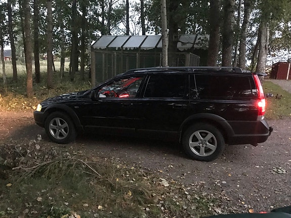 Volvo XC70 6 of 9