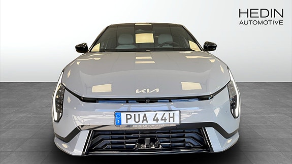 Kia EV4 2 of 5