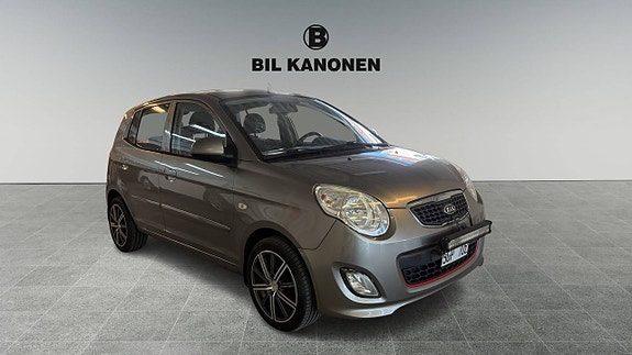Kia Picanto 2 of 5