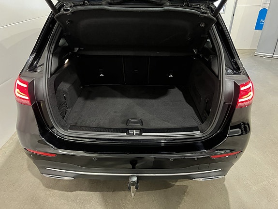 Mercedes-Benz B200 d 10 of 27