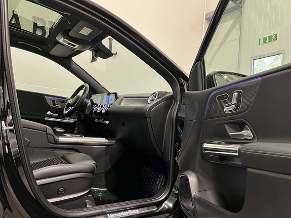 Mercedes-Benz B200 d 23 of 27