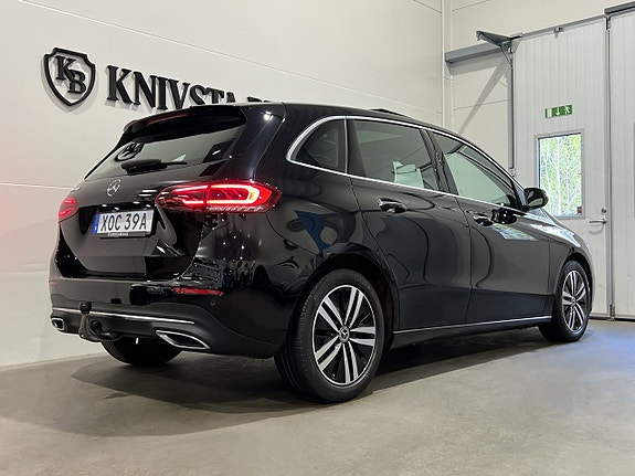 Mercedes-Benz B200 d 25 of 27