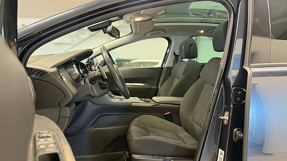 Peugeot 3008 7 of 16