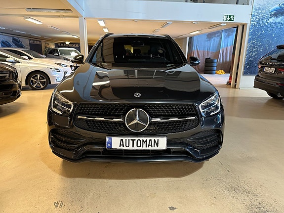 Mercedes-Benz GLC300 de 2 of 5