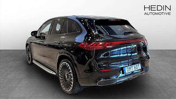 Mercedes-Benz EQE SUV 7 of 19