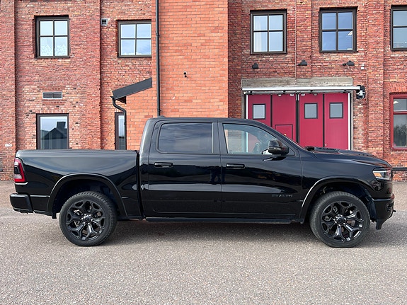 RAM 1500 2 of 10