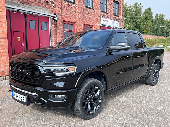 RAM 1500 5 of 10