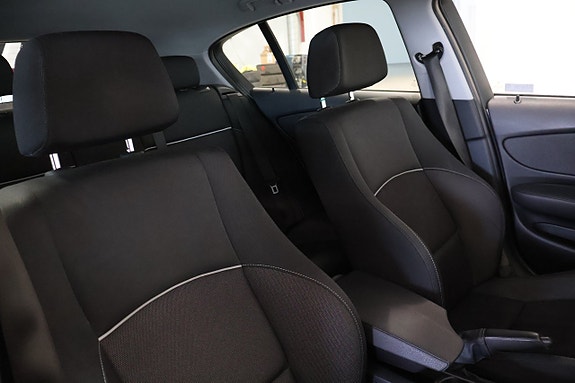 BMW 118d 10 of 20