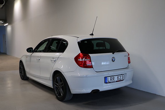 BMW 118d 5 of 5