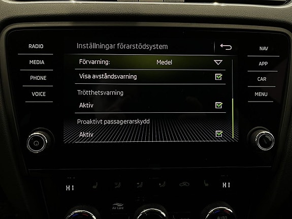 Skoda Octavia 18 of 23