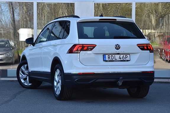 Volkswagen Tiguan 5 of 5
