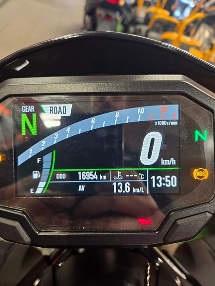 Kawasaki Z900 -22  "50th Anniversary" 5 of 5