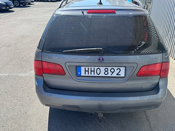 Saab 9-5 6 of 6
