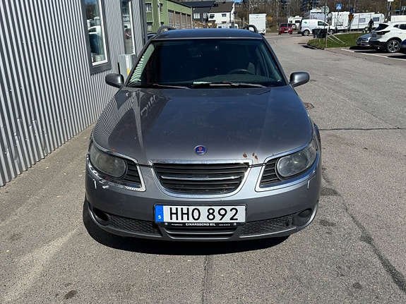 Saab 9-5 3 of 5