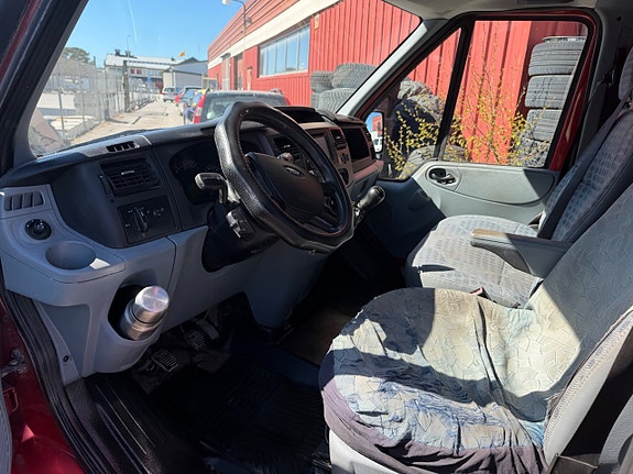 Ford Transit T260 15 of 28