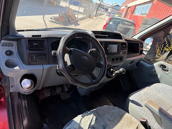 Ford Transit T260 14 of 28