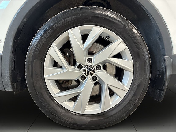 Volkswagen Tiguan Allspace 14 of 21