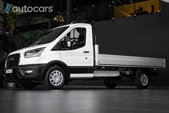 Ford Transit 3 of 5
