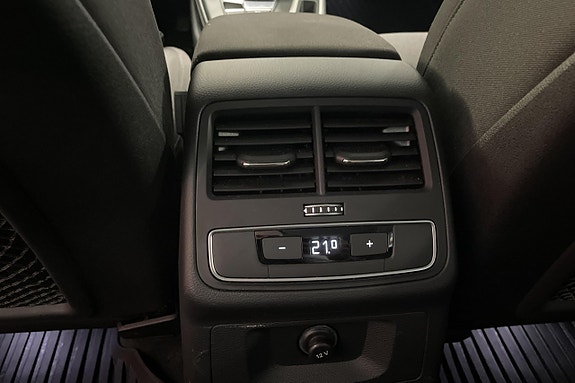 Audi A4 allroad 17 of 23