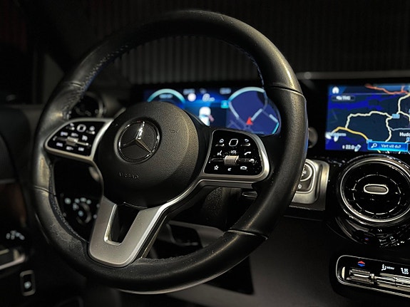 Mercedes-Benz GLB200 13 of 22