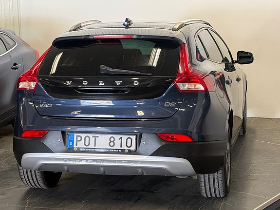 Volvo V40 Cross Country 6 of 27