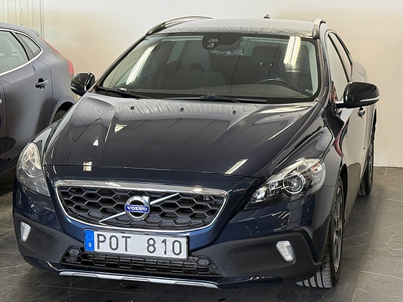 Volvo V40 Cross Country 3 of 27