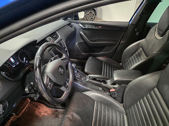 Skoda Octavia 6 of 11