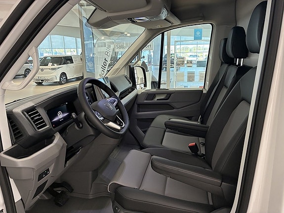 Volkswagen Crafter 7 of 15