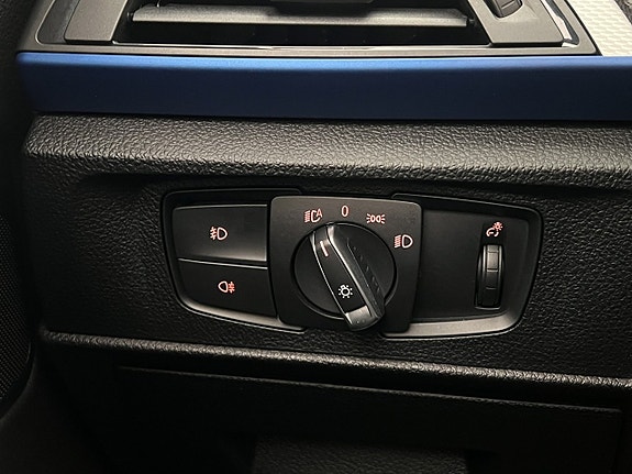 BMW 228i 23 of 28