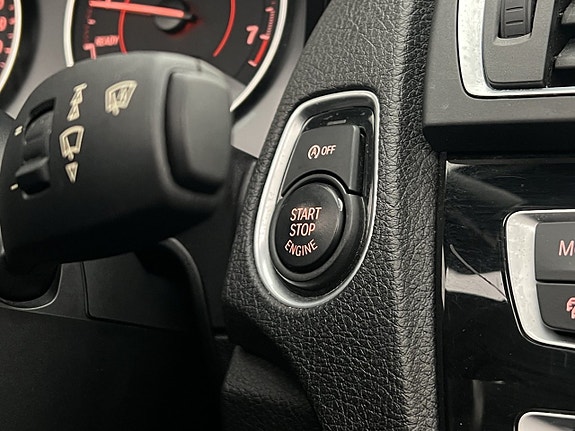 BMW 228i 20 of 28