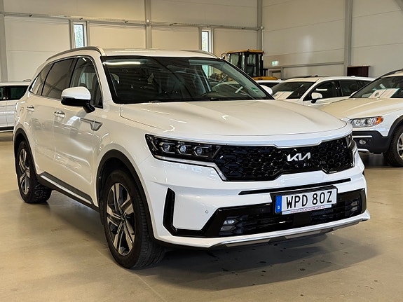 Kia Sorento 3 of 5