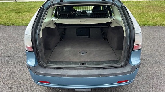 Saab 9-3 7 of 10