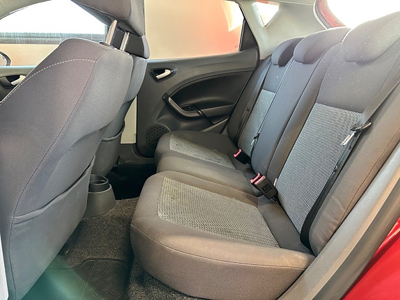 Seat Ibiza 7 of 12