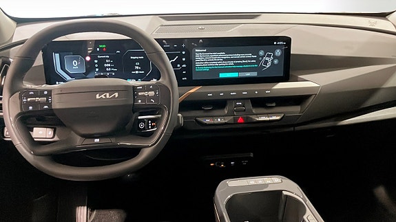 Kia EV5 4 of 9