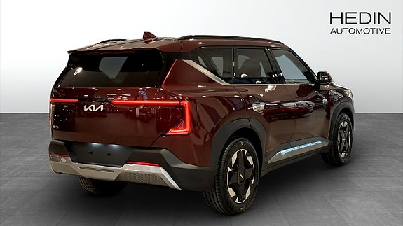 Kia EV5 2 of 9