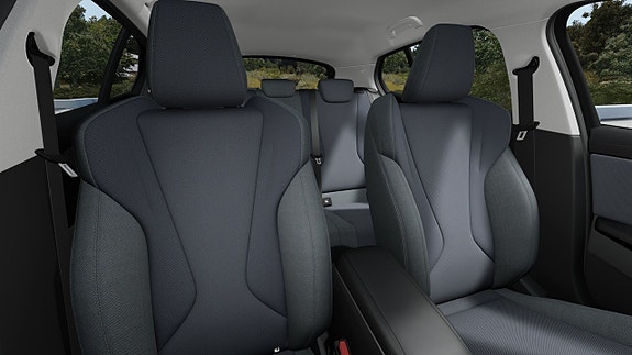 BMW 120 10 of 13