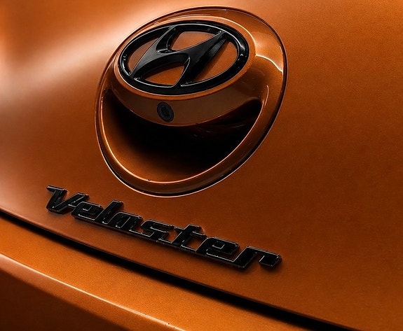 Hyundai Veloster 7 of 18