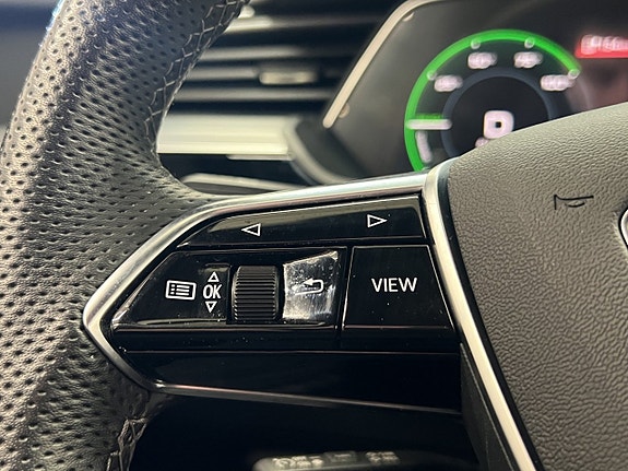 Audi Q8 28 of 30