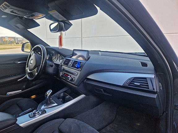 BMW M135i 10 of 19