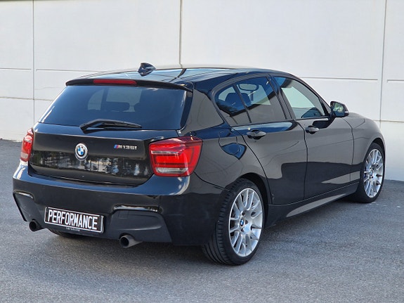 BMW M135i 7 of 19