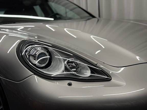 Porsche Panamera 4 6 of 30